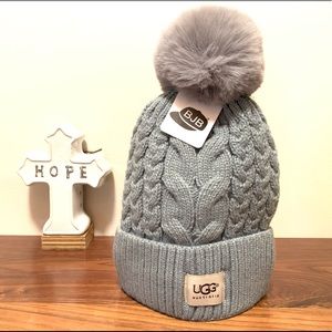 Gray Knitted Beanie With Faux Fur Pom